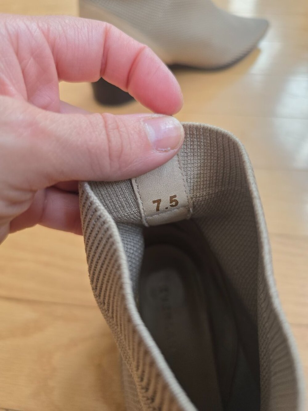 Everlane | Monochrome Taupe Beige Pointed Toe Knit Ankle Booties  | WMS 7.5 - Picture 6 of 11